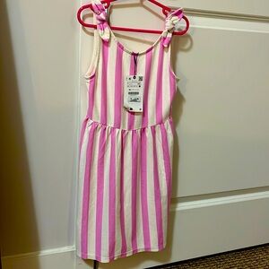 💕ZARA girl dress with 🎀Size 7 NEW with Tags💕